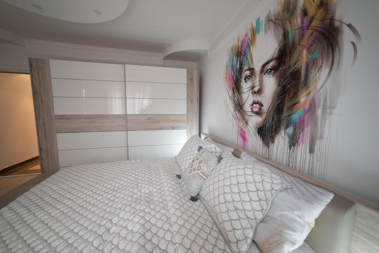 Jelenar Apartment โนวีซาด ภายนอก รูปภาพ