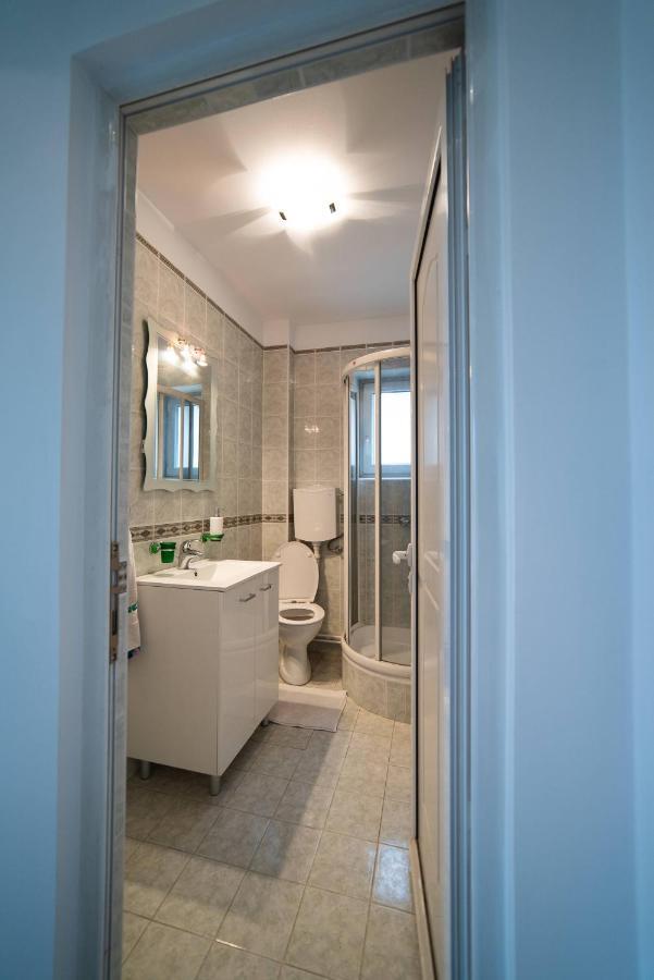 Jelenar Apartment โนวีซาด ภายนอก รูปภาพ